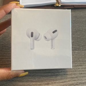 Air pods pro 2nd generation.